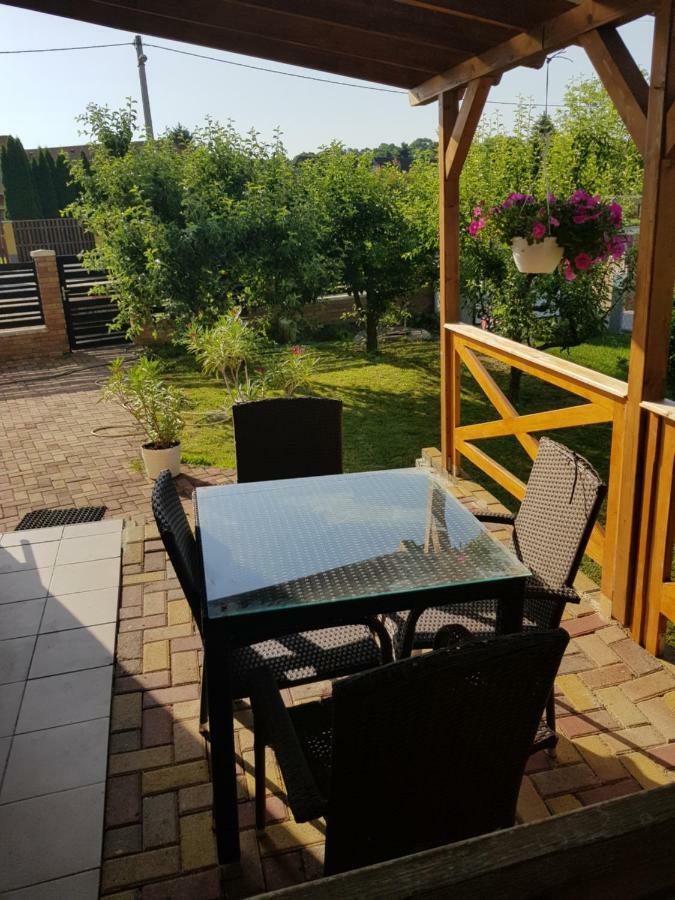 Pagrepe Apartman Balatonvilágos Eksteriør bilde