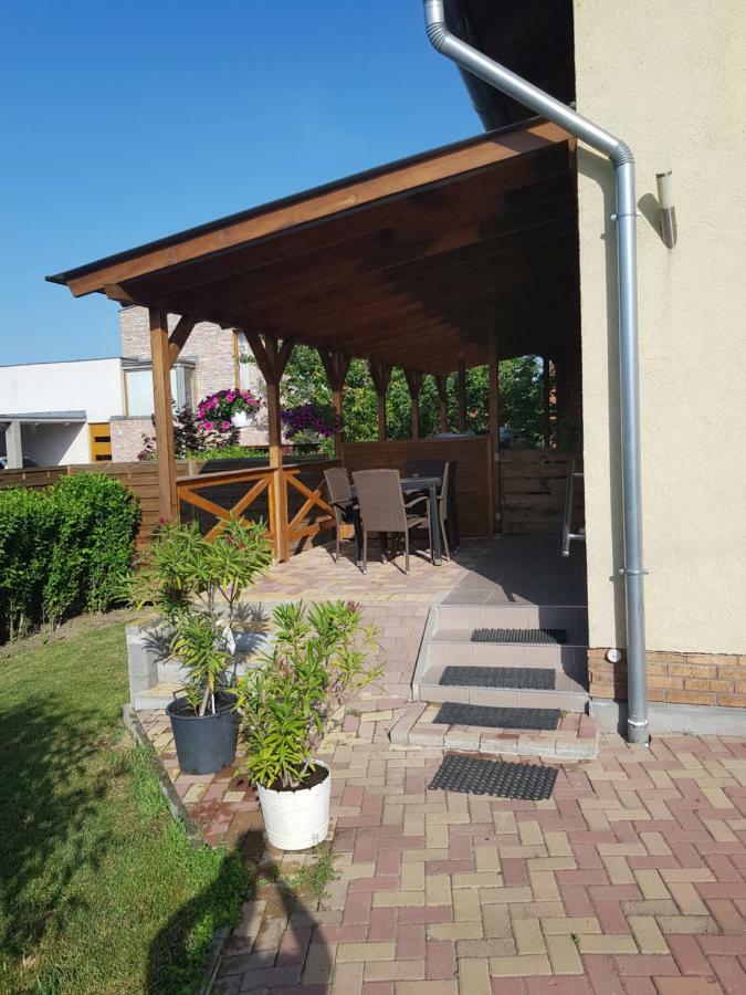Pagrepe Apartman Balatonvilágos Eksteriør bilde